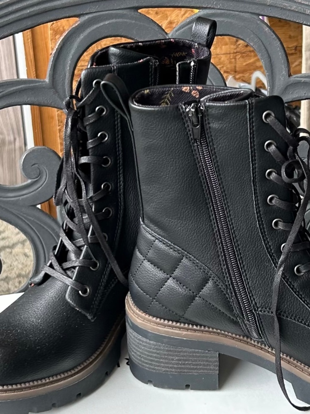 NWT BOC Lace Up Combat Boots Size 8
